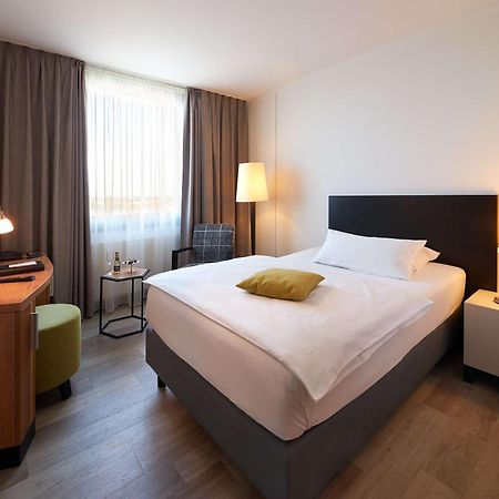 Best Western Plus Arosa Hotel Paderborn Bagian luar foto