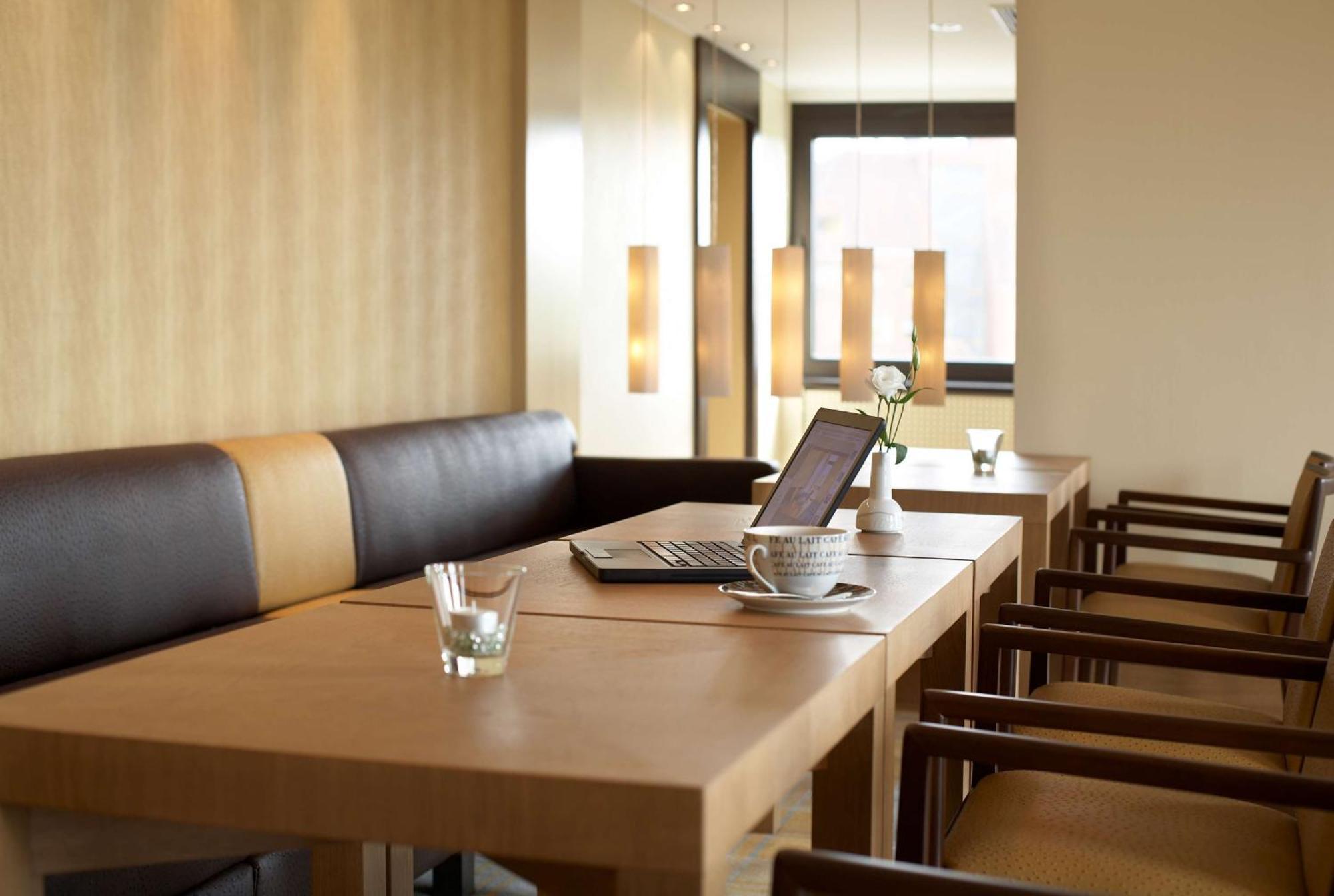 Best Western Plus Arosa Hotel Paderborn Bagian luar foto