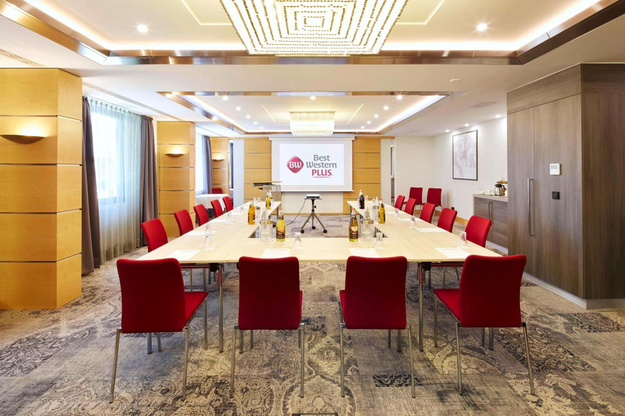 Best Western Plus Arosa Hotel Paderborn Bagian luar foto